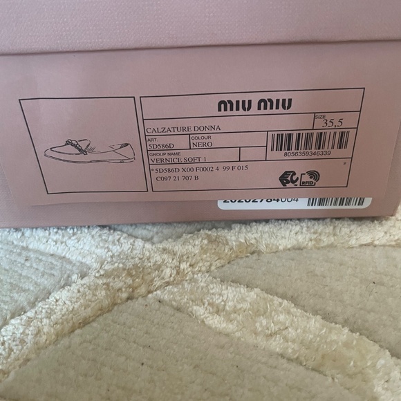 Miu Miu black patent loafers with pearl detail - Picture 10 of 11